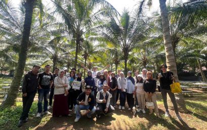 Mahasiswa Prodi Biokewirausahaan IBI Kesatuan Kunjungi Kopyor Indonesia: Menyelami Inovasi Produk Kelapa Lokal