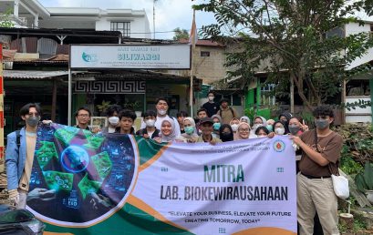 Mahasiswa Prodi Biokewirausahaan IBI Kesatuan Pelajari Ekonomi Sirkular Lewat Kunjungan ke Unit Pengolahan Maggot – Bank Sampah Siliwangi (E-Ling) , Bogor