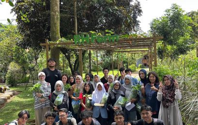 Mahasiswa Prodi Biokewirausahaan IBI Kesatuan Pelajari Inovasi Pertanian Modern Melalui Kunjungan ke RH Farm, Bogor