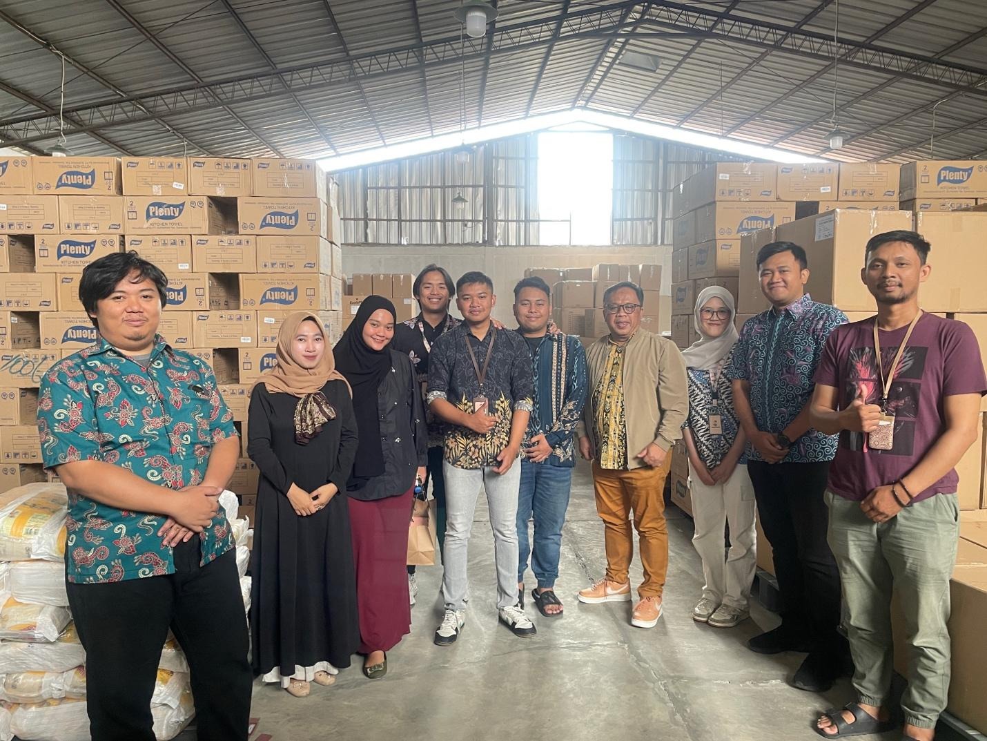 Prodi Biokewirausahaan IBI Kesatuan Lakukan Kunjungan ke Susu Mbok Darmi: Perkuat Kolaborasi Magang Mahasiswa di Industri Olahan Susu Lokal