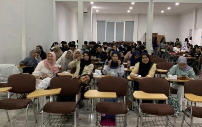 SIAPKAN ENTREPRENEUR MUDA KOMPETEN: IBI KESATUAN GELAR PELATIHAN DAN SERTIFIKASI KEWIRAUSAHAAN